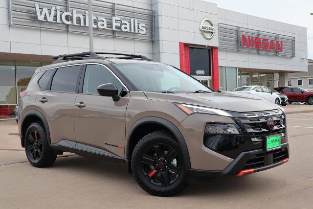 Certified 2025 Nissan Rogue SV