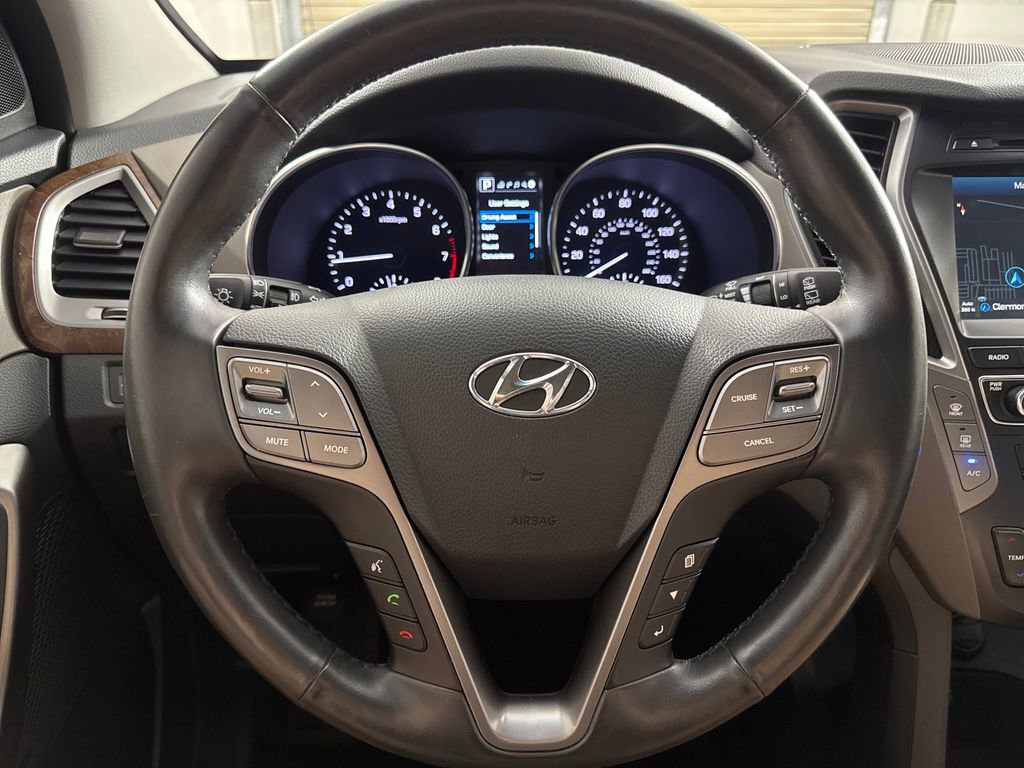 Used 2017 Hyundai Santa Fe Limited AWD/4WD image 14