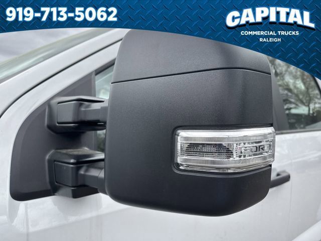 New 2026 Ford F550 4x4 Crew Cab image 15