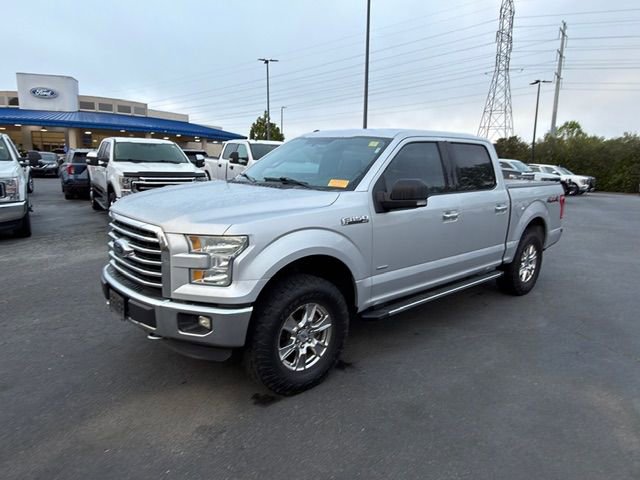 Used 2015 Ford F150 XLT w/ Equipment Group 302A Luxury image 11