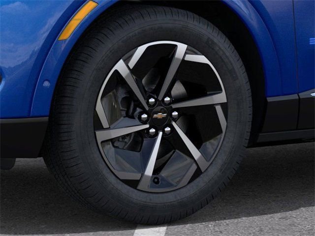 New 2025 Chevrolet Equinox EV LT FWD image 9