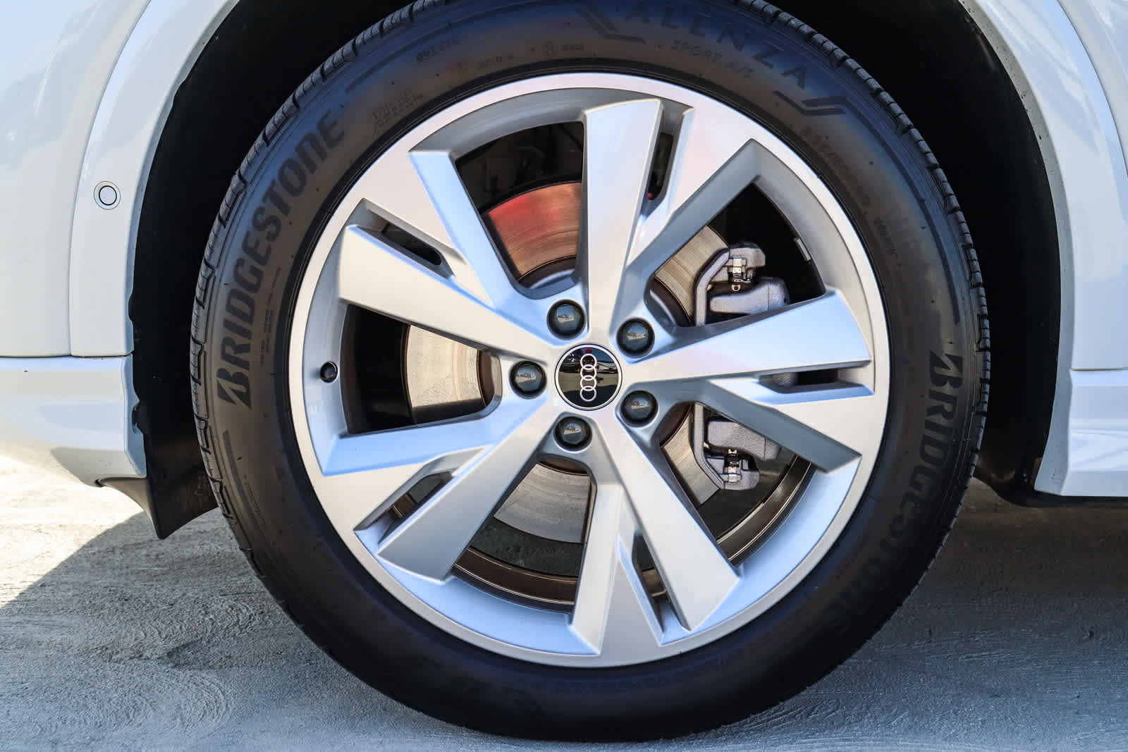 Used 2023 Audi Q4 e-tron Prestige image 14