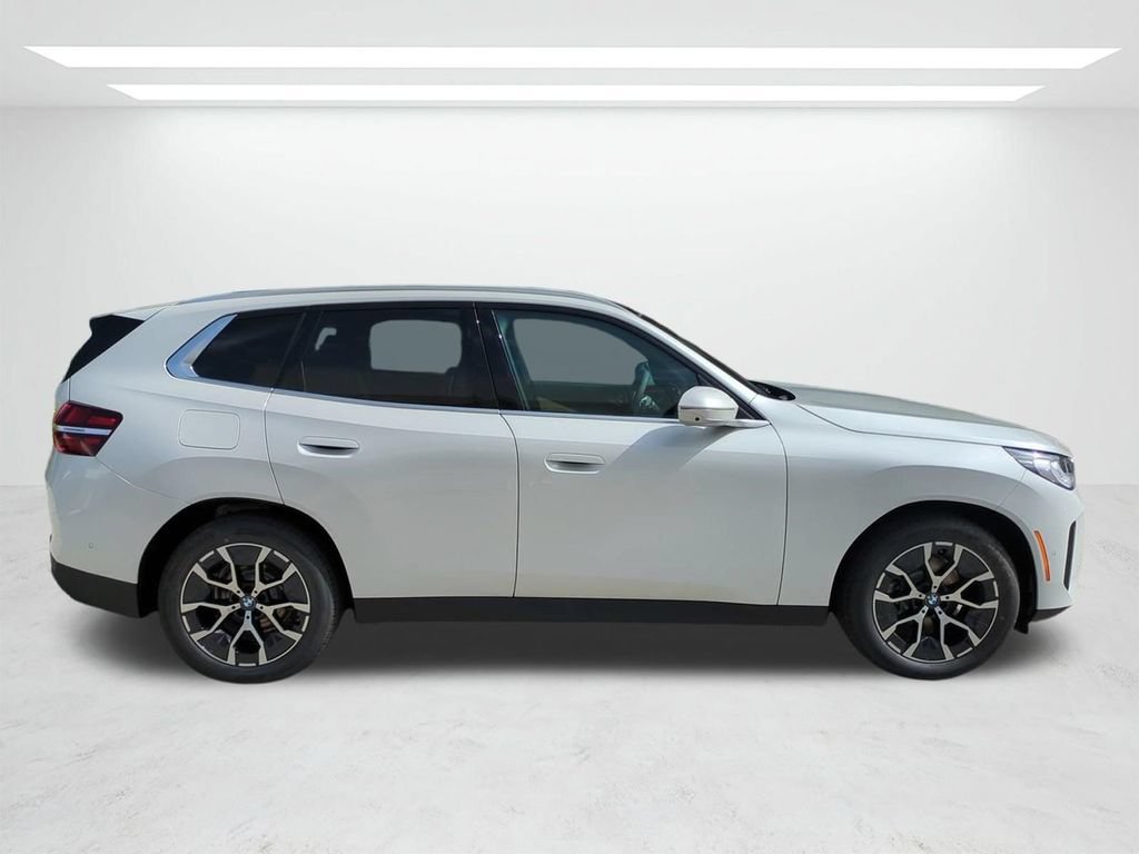 New 2026 BMW X3 xDrive30i w/ Premium Package AWD/4WD image 3