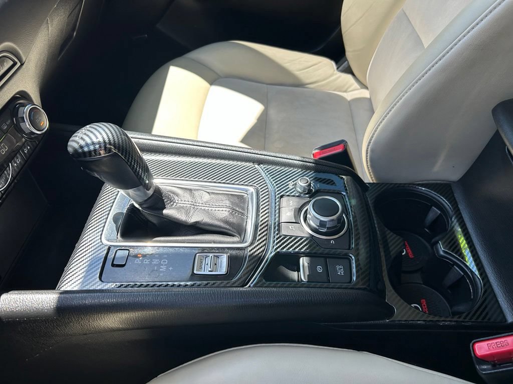 Used 2018 MAZDA CX-5 Touring w/ Preferred Equipment Package AWD/4WD image 19
