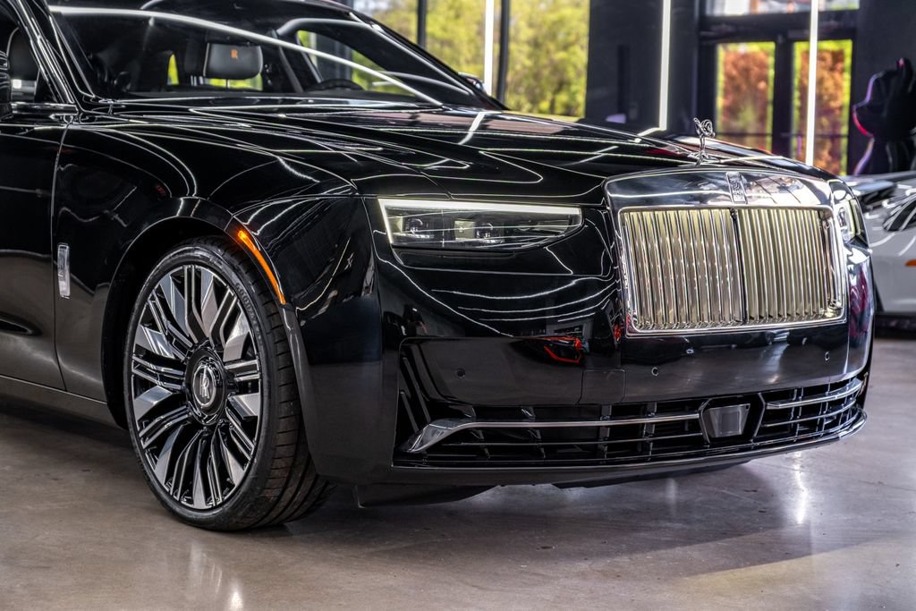 Used 2027 Rolls-Royce Ghost AWD/4WD image 4