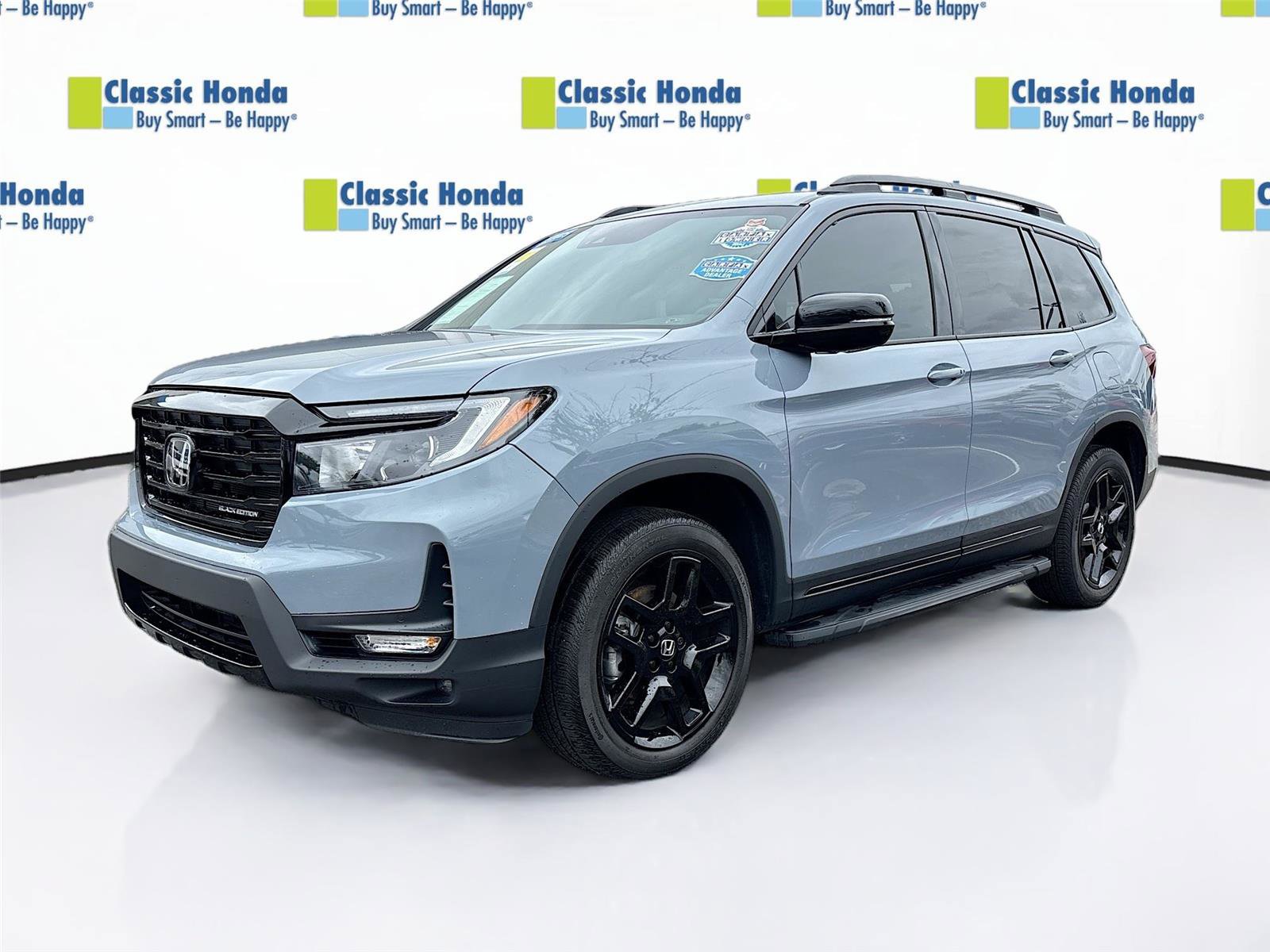 Certified 2025 Honda Passport Black Edition image 3