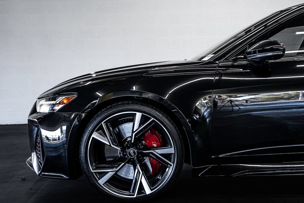 Used 2023 Audi RS 6 w/ Executive Package AWD/4WD image 13