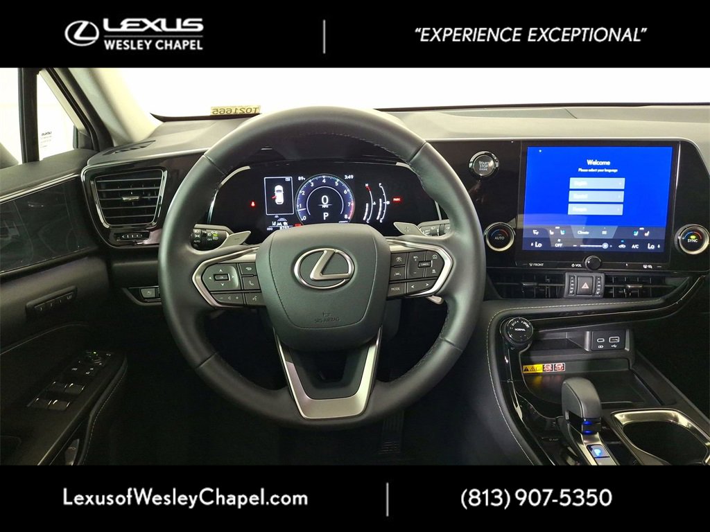 Used 2025 Lexus NX 250 FWD w/ Premium Package image 12