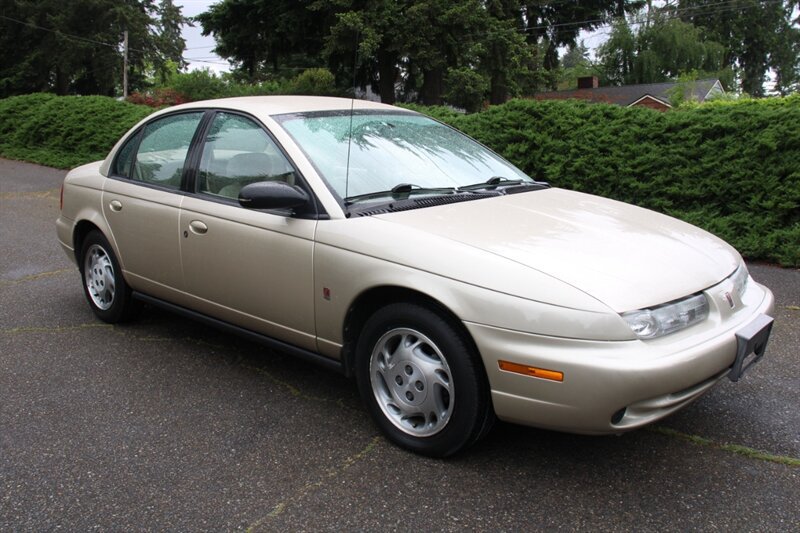 Used 1996 Saturn S-Series SL2 FWD image 2