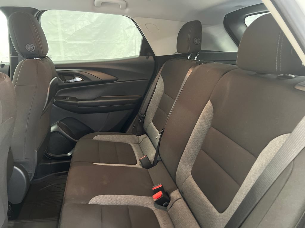 Used 2026 Chevrolet TrailBlazer LS w/ LS Convenience Package AWD/4WD image 38