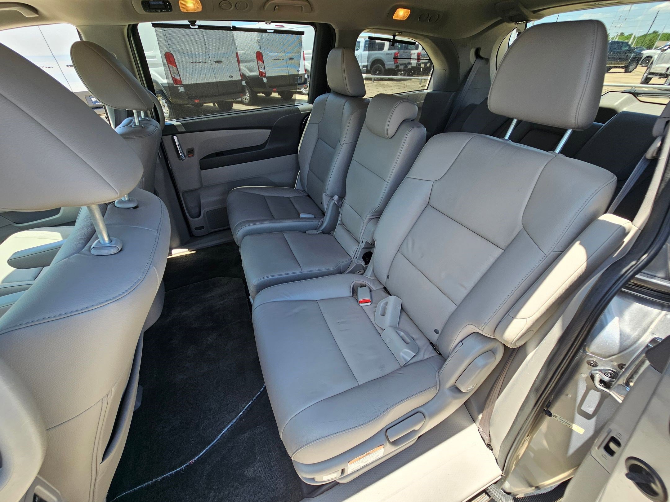 Used 2016 Honda Odyssey Touring Elite image 26