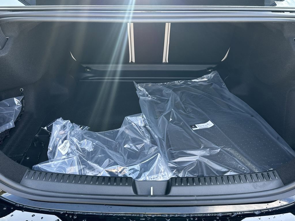 New 2026 Mercedes-Benz E 450 4MATIC Sedan image 21