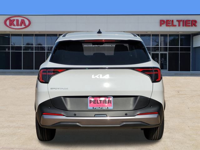 New 2026 Kia Sportage LX FWD image 4
