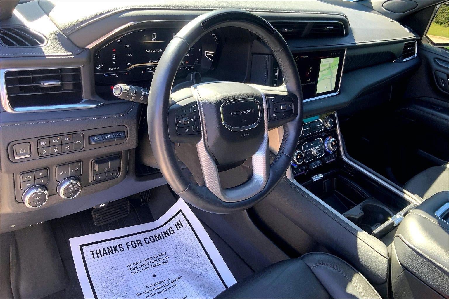 Used 2023 GMC Yukon Denali w/ Denali Reserve Package AWD/4WD image 15