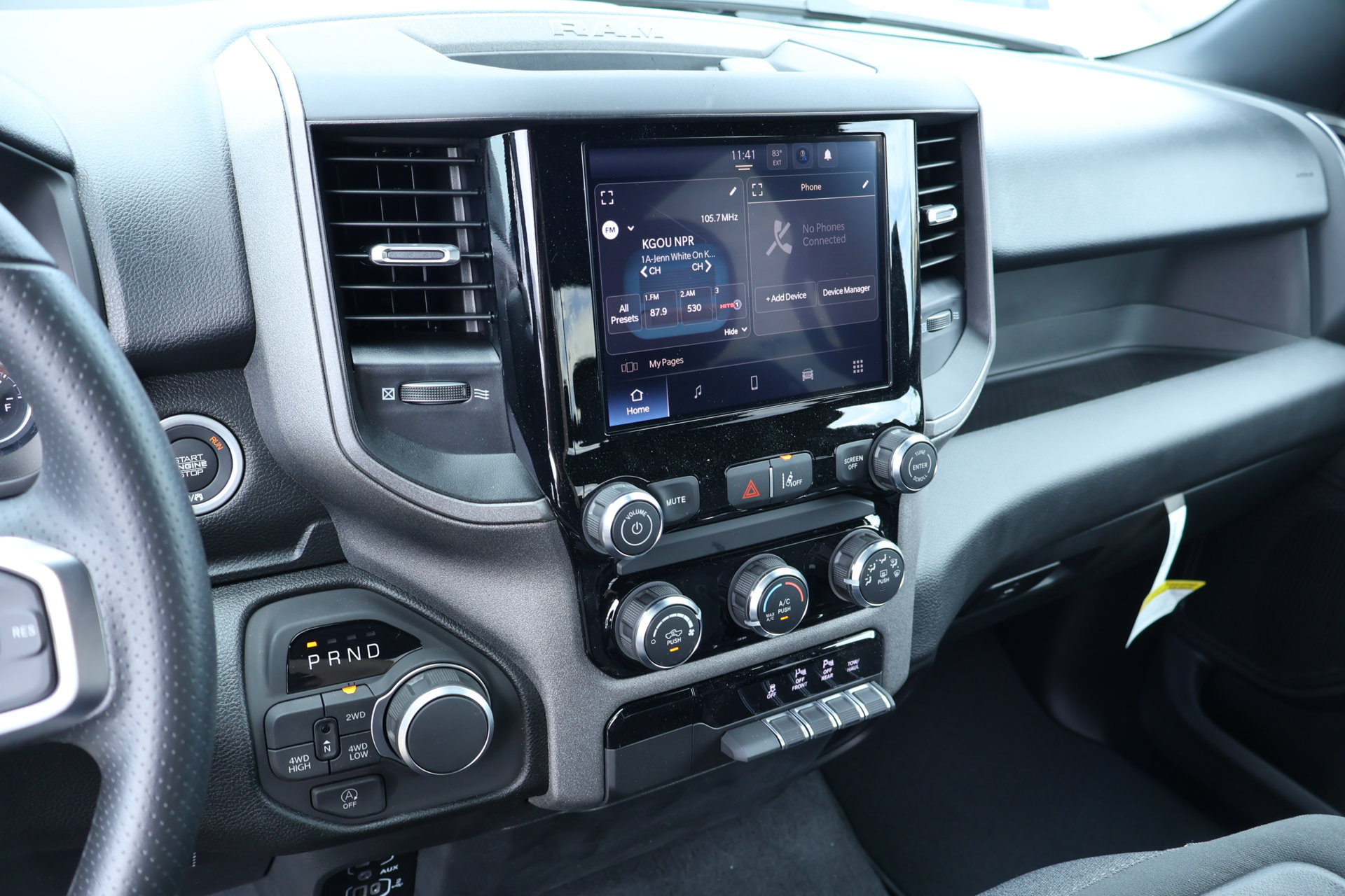 New 2026 RAM 1500 Express AWD/4WD image 5
