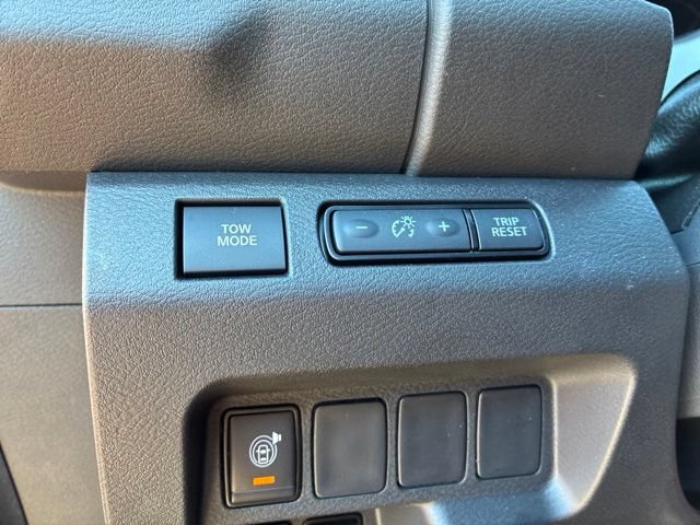 Certified 2025 Nissan Frontier PRO-4X w/ Interior Protection Package AWD/4WD image 14