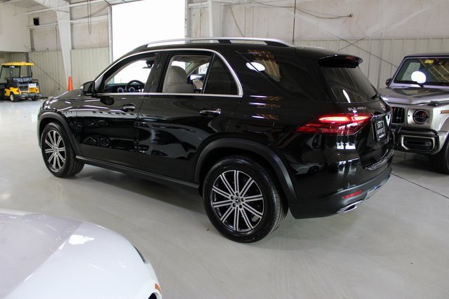 Used 2024 Mercedes-Benz GLE 450e 4MATIC w/ Warmth & Comfort Package image 46