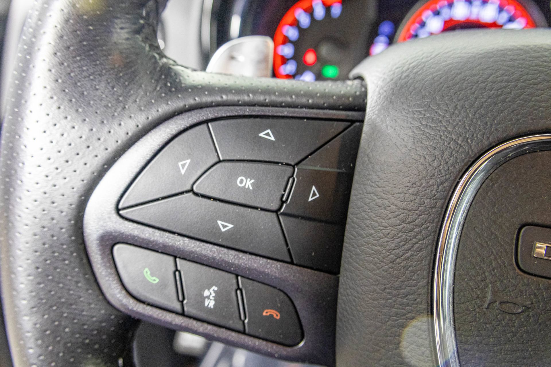 Used 2023 Dodge Durango GT image 35