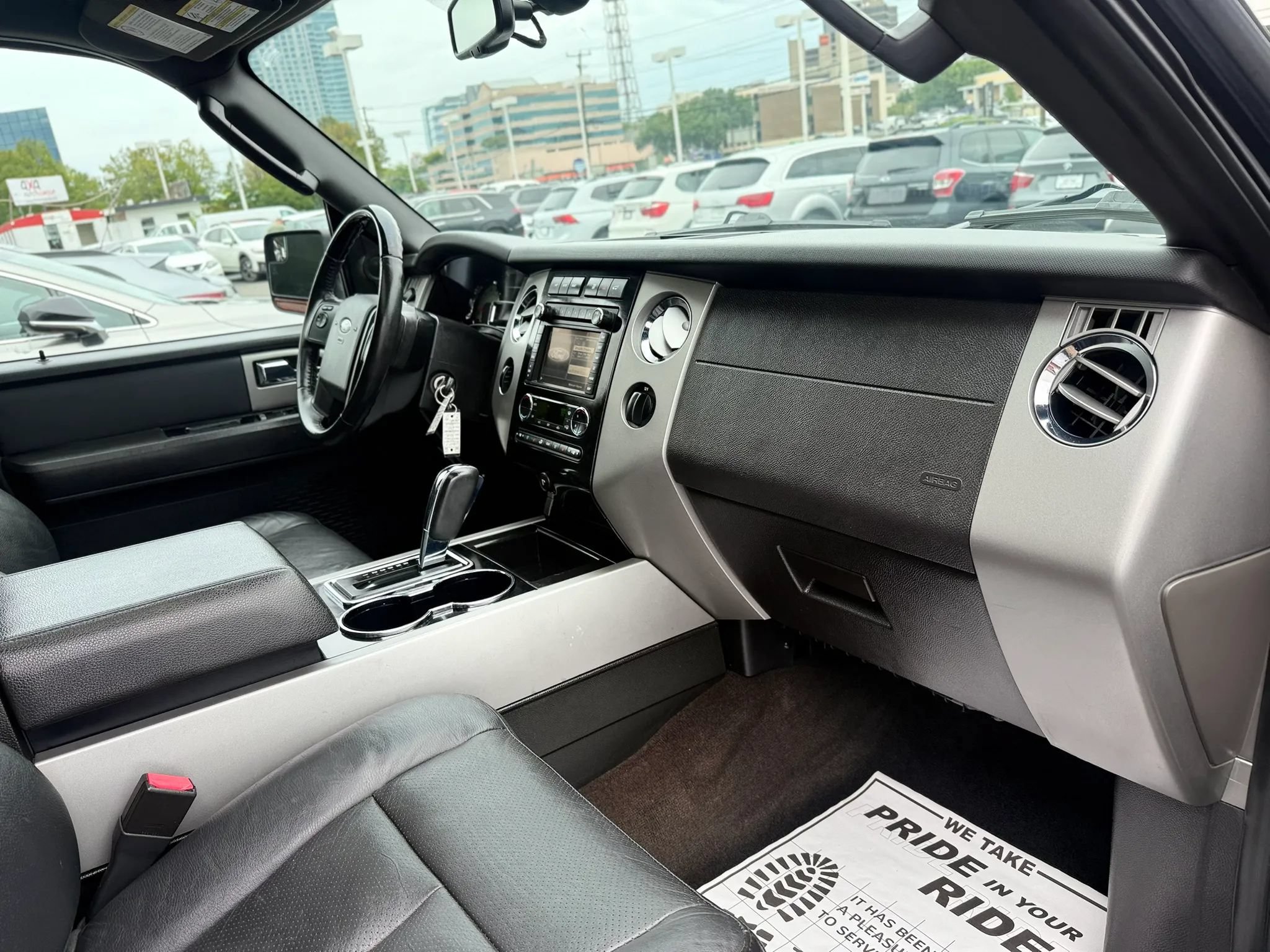 Used 2012 Ford Expedition Limited AWD/4WD image 35