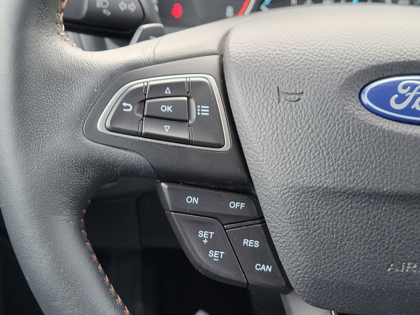 Used 2018 Ford EcoSport SES w/ SES Cold Weather Package image 22