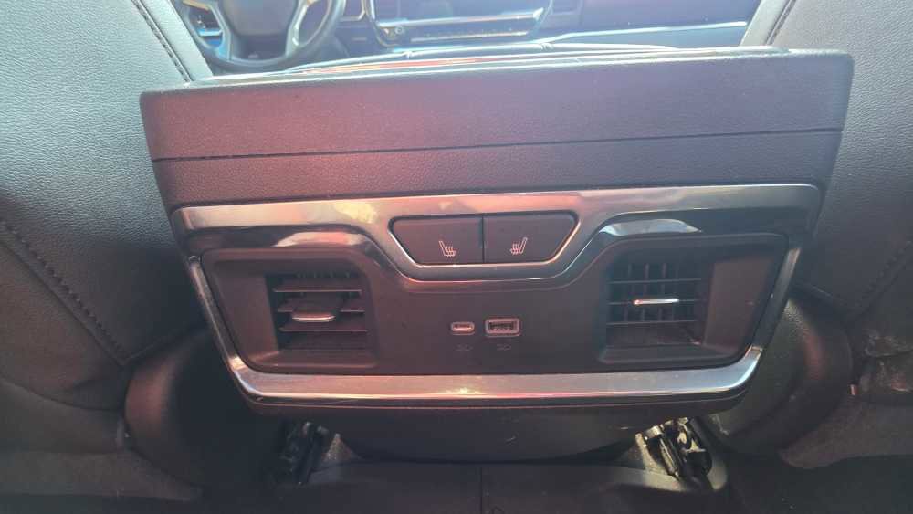 Used 2023 Chevrolet Silverado 1500 LTZ image 24