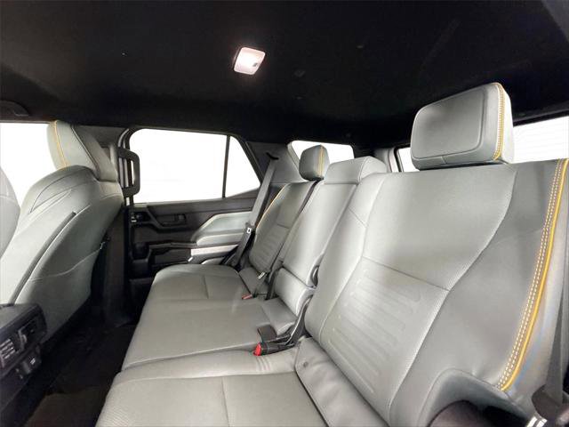 Certified 2025 Toyota 4Runner Trailhunter AWD/4WD image 31