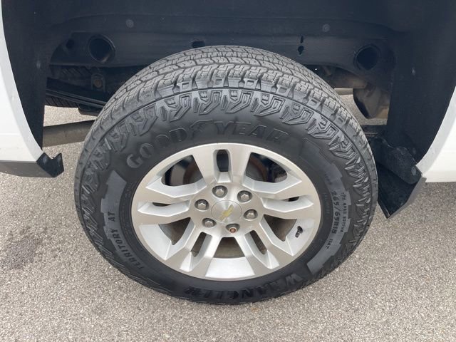 Used 2018 Chevrolet Silverado 1500 LTZ AWD/4WD image 6