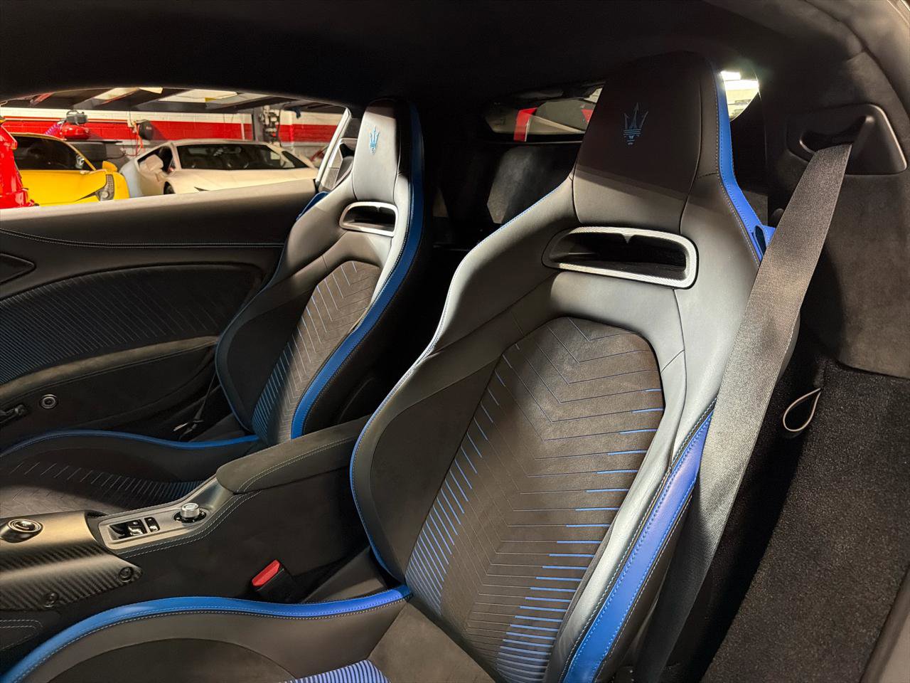 Used 2022 Maserati MC20 Coupe image 21