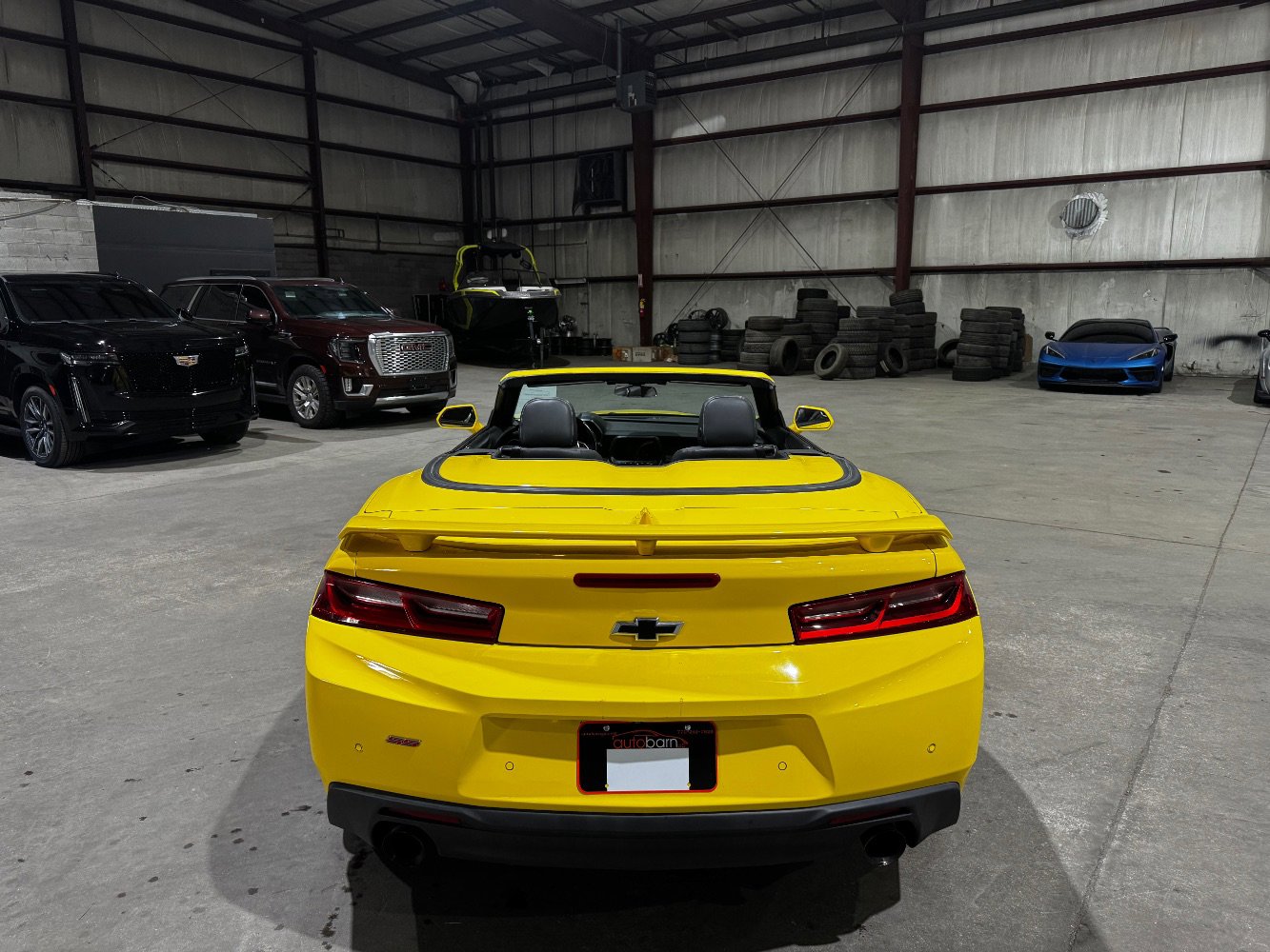 Used 2018 Chevrolet Camaro SS w/ LPO RS/SS Interior Package image 6