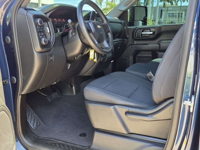 Used 2020 Chevrolet Silverado 2500 Custom w/ Custom Value Package AWD/4WD image 14