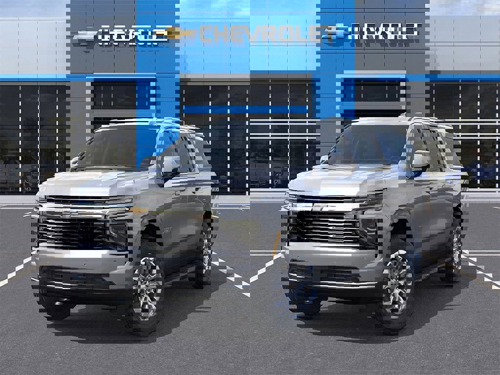 New 2026 Chevrolet Suburban LT image 6