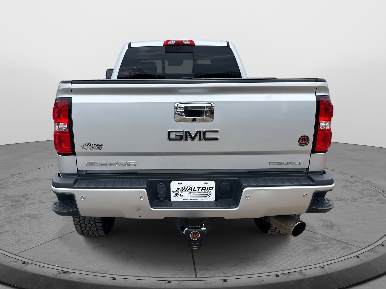 Used 2018 GMC Sierra 2500 Denali w/ Duramax Plus Package image 7