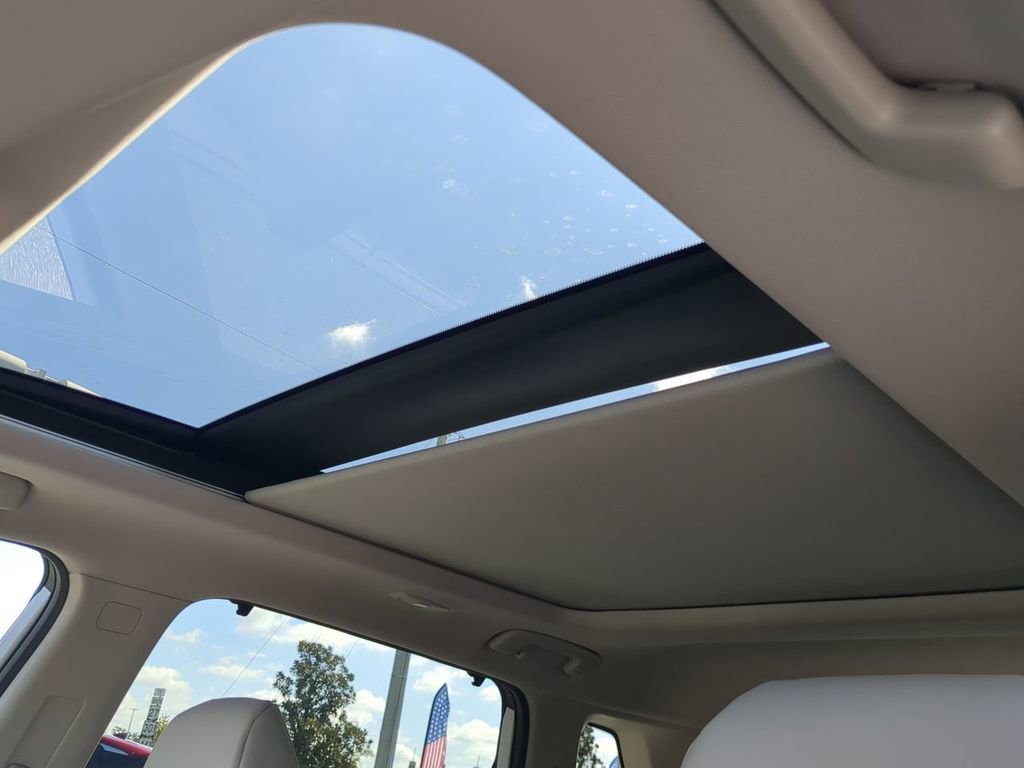 New 2026 Nissan Rogue SV image 20