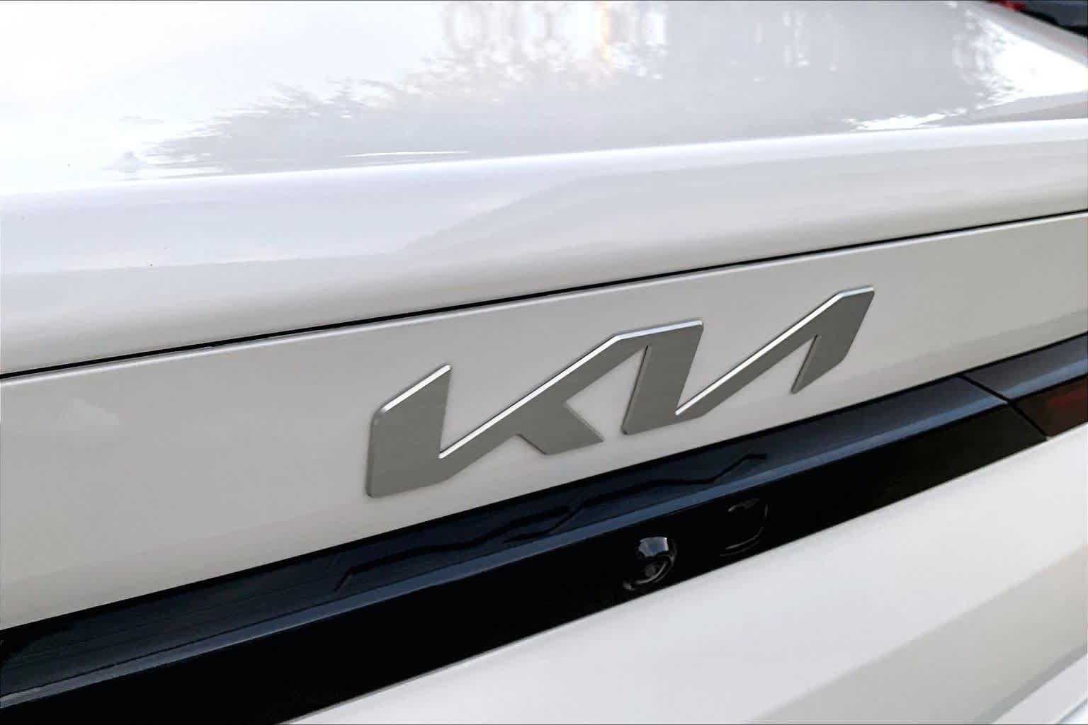 Certified 2025 Kia K4 EX FWD image 10