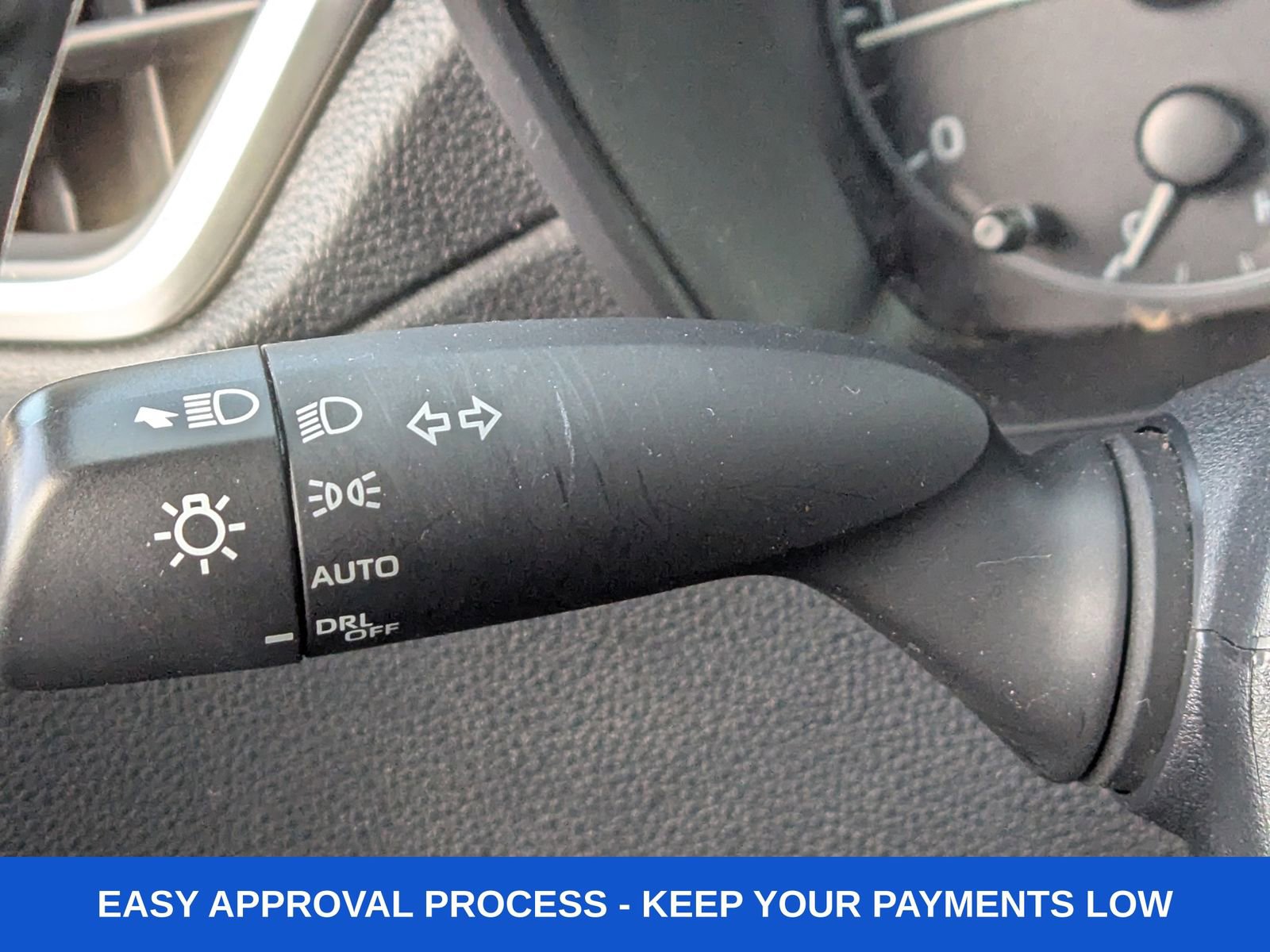 Used 2024 Toyota Corolla Cross LE image 34