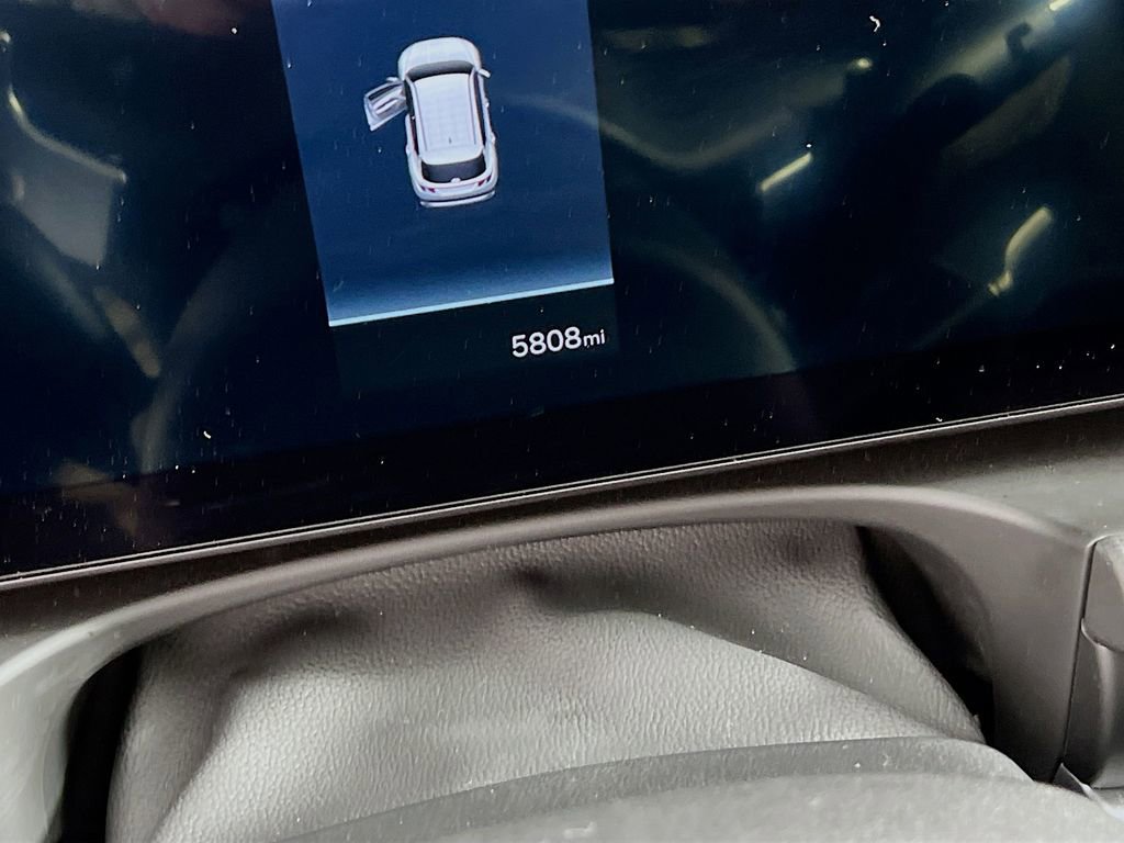 Used 2025 Hyundai Tucson Blue image 27