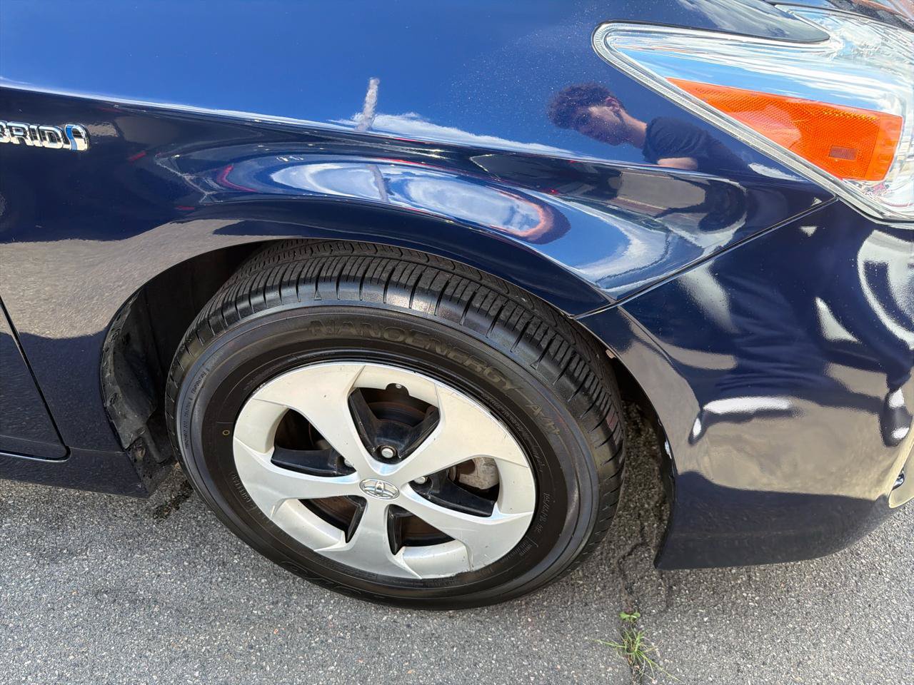 Used 2012 Toyota Prius Three FWD image 4