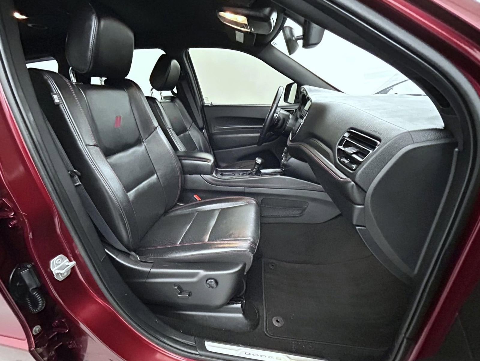 Certified 2022 Dodge Durango R/T w/ Tow 'N Go Package image 15