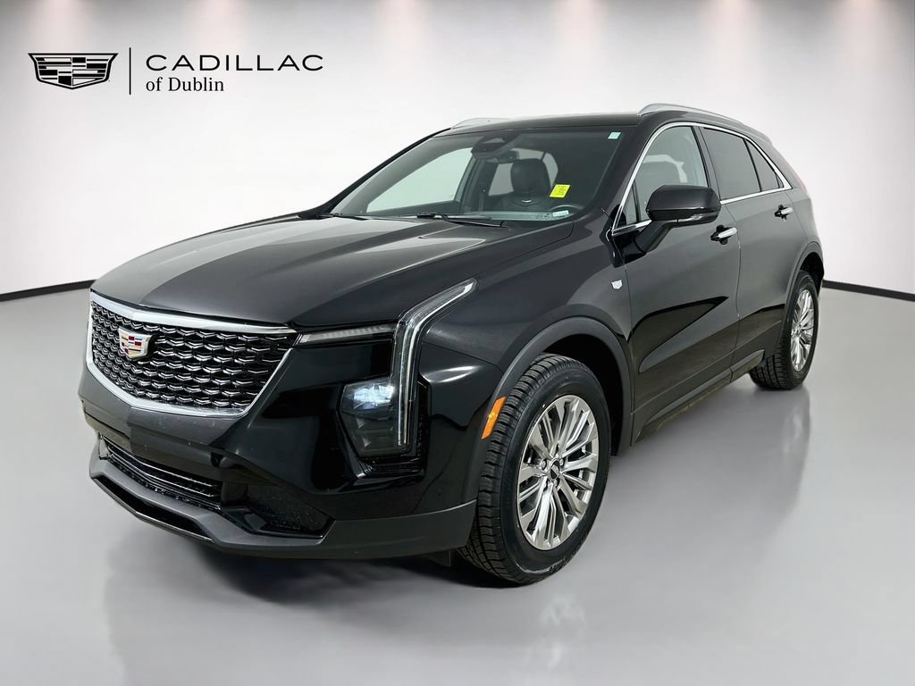 Used 2024 Cadillac XT4 Premium Luxury FWD image 1