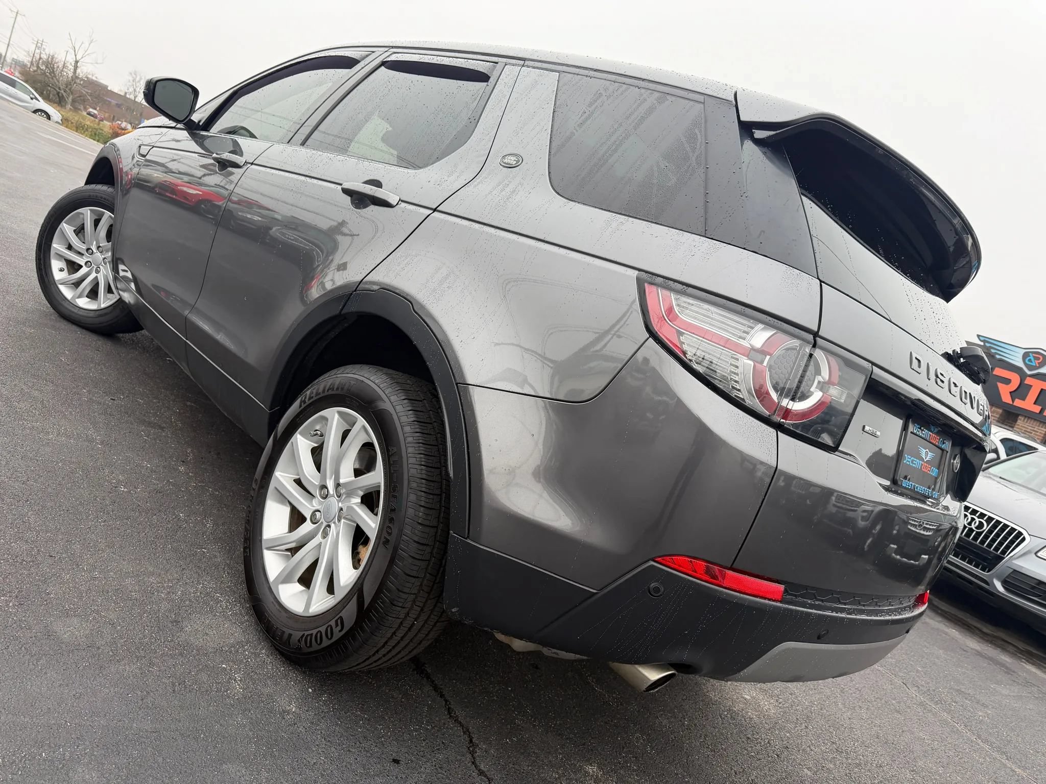Used 2018 Land Rover Discovery Sport HSE AWD/4WD image 54