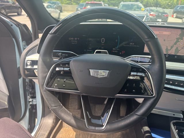 Used 2024 Cadillac Lyriq Luxury w/ LPO, Floor Liner Package AWD/4WD image 8
