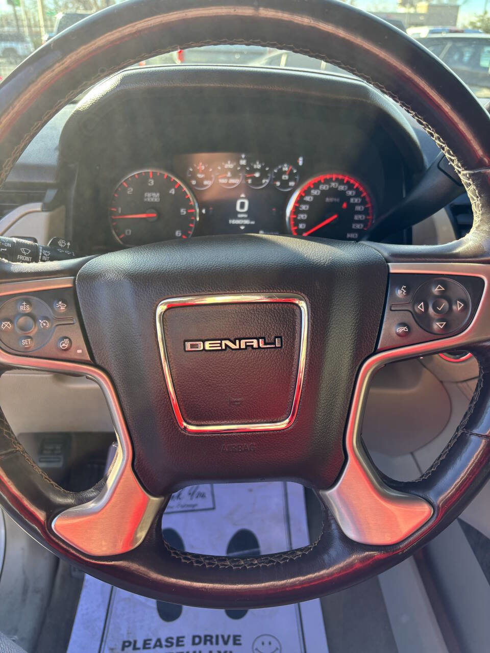 Used 2016 GMC Yukon SLE w/ Convenience Package image 5