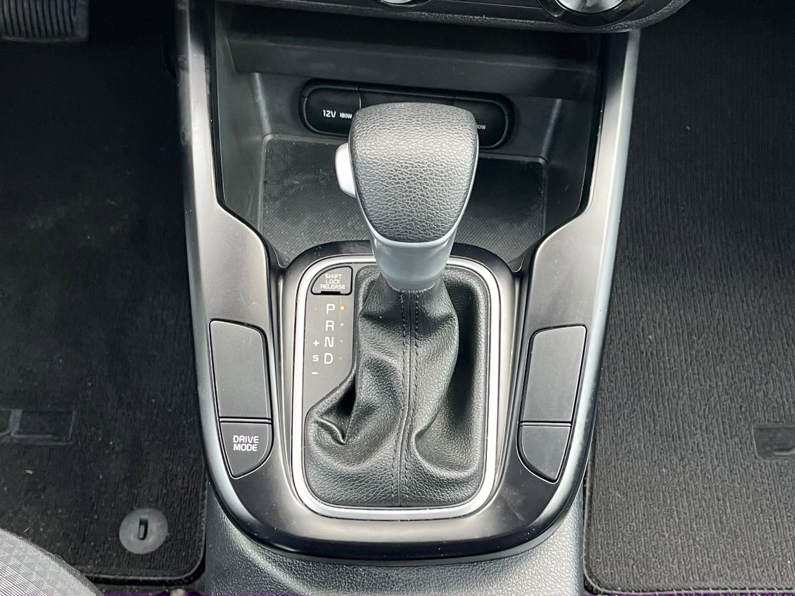 Used 2025 Kia Soul LX w/ LX Technology Package FWD image 37