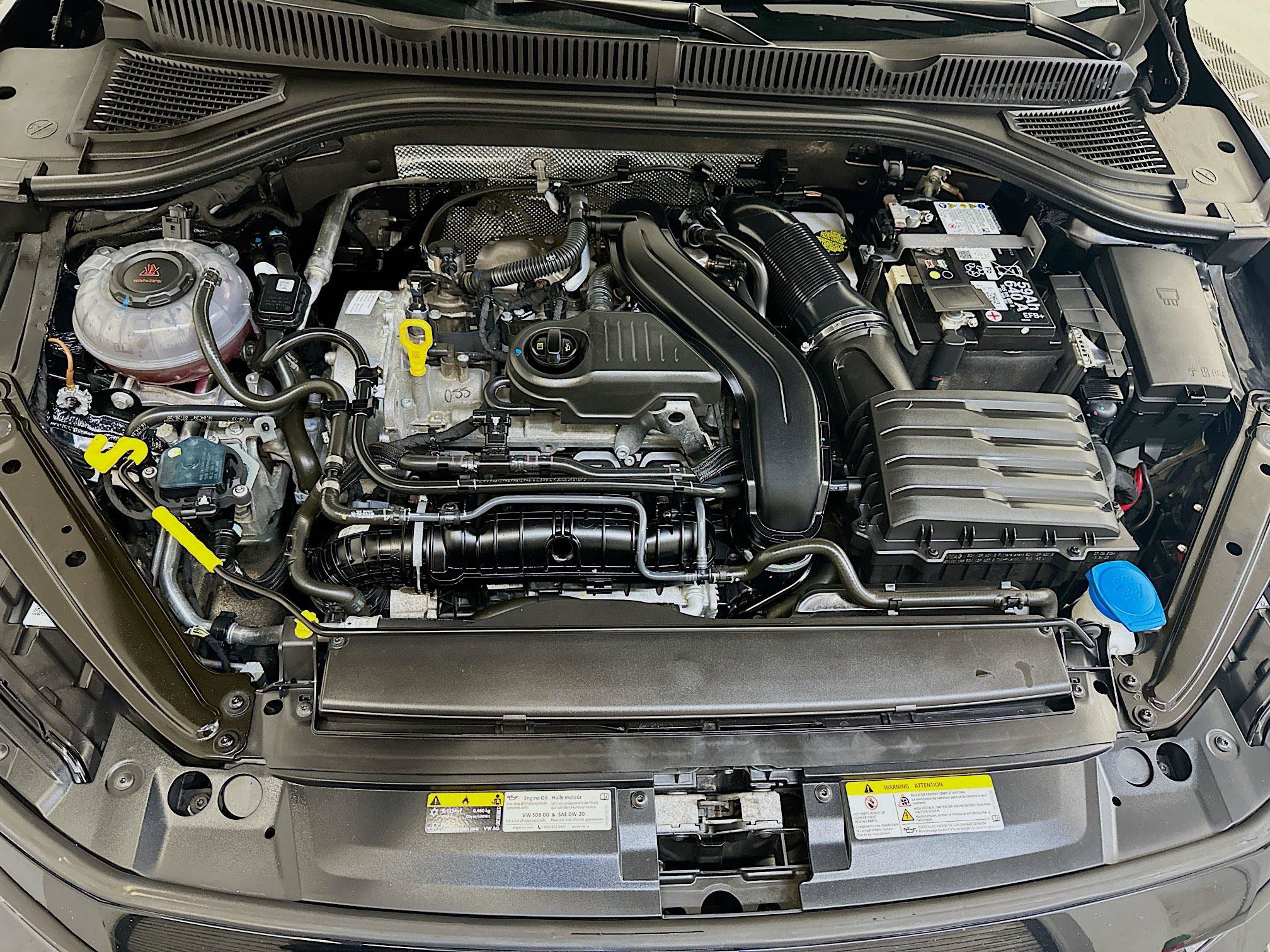 Used 2025 Volkswagen Jetta SE FWD image 34
