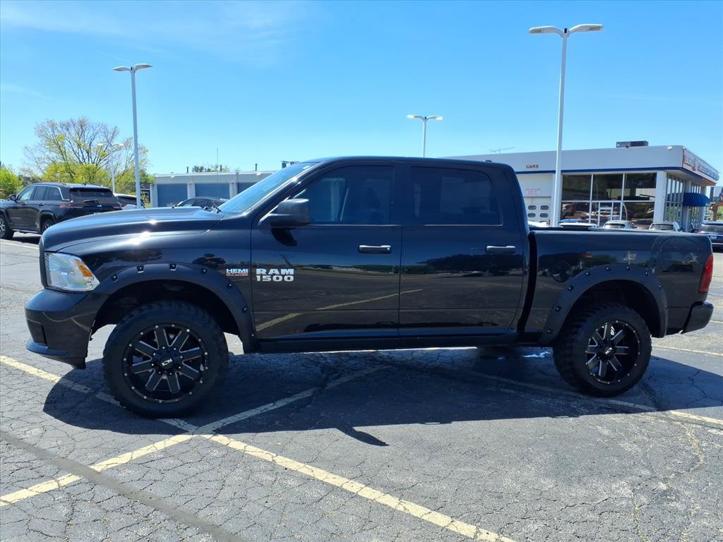 Used 2018 RAM 1500 ST AWD/4WD image 4