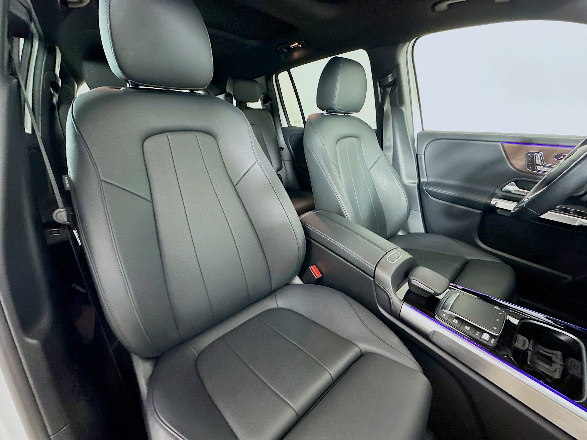 Certified 2023 Mercedes-Benz EQB 300 300 w/ Driver Assistance Package image 37