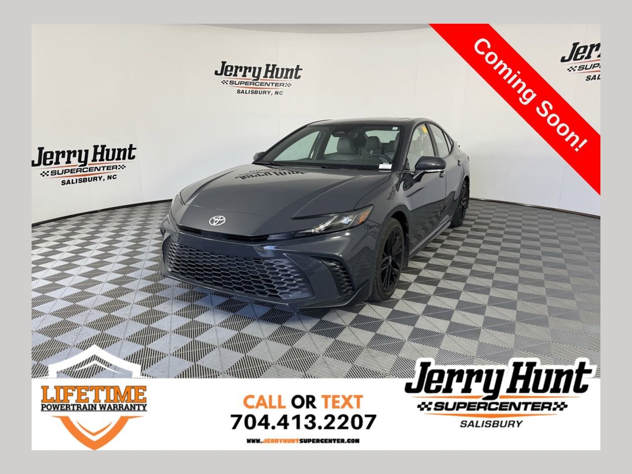 Used 2025 Toyota Camry SE w/ Convenience Package