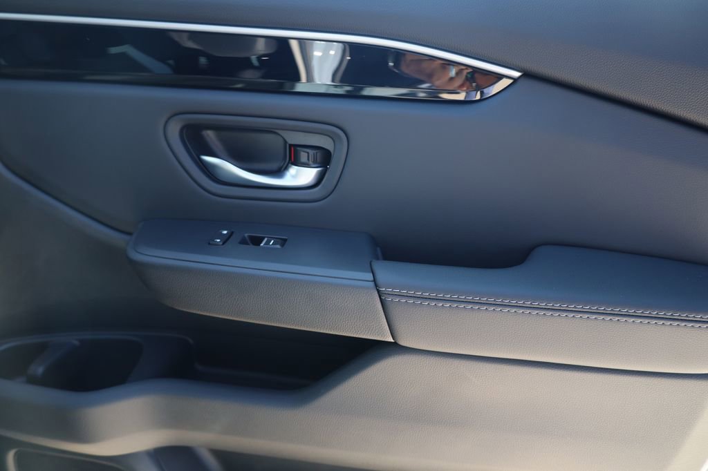 New 2025 Honda Pilot Touring image 35