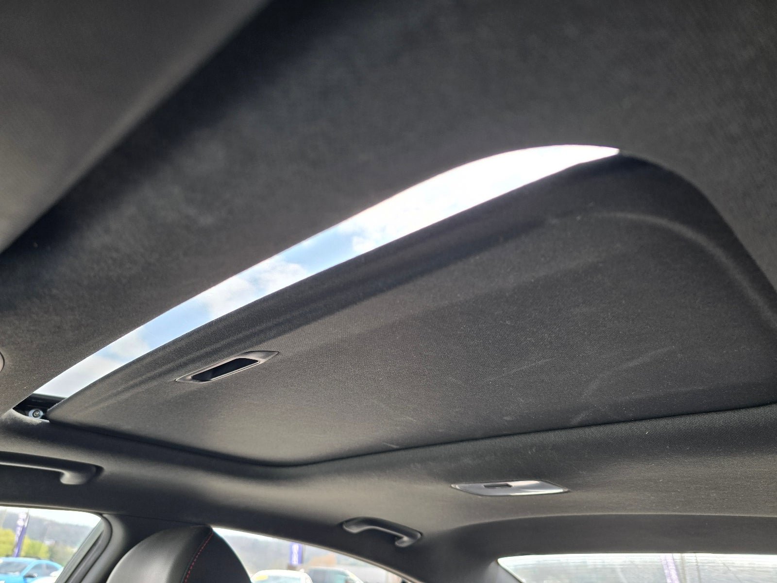 Used 2018 Hyundai Elantra Sport w/ Sport Premium Package 03 image 24