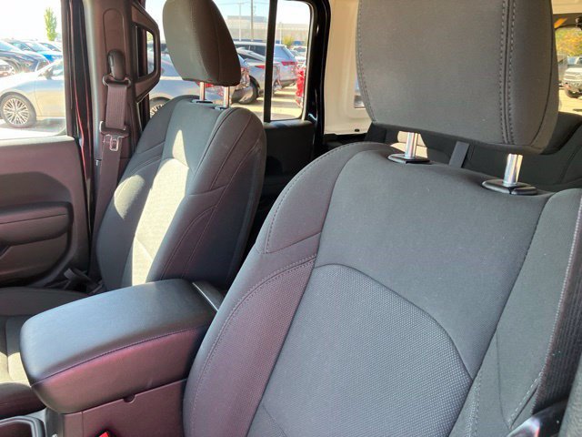 Used 2023 Jeep Wrangler Unlimited Sport AWD/4WD image 12